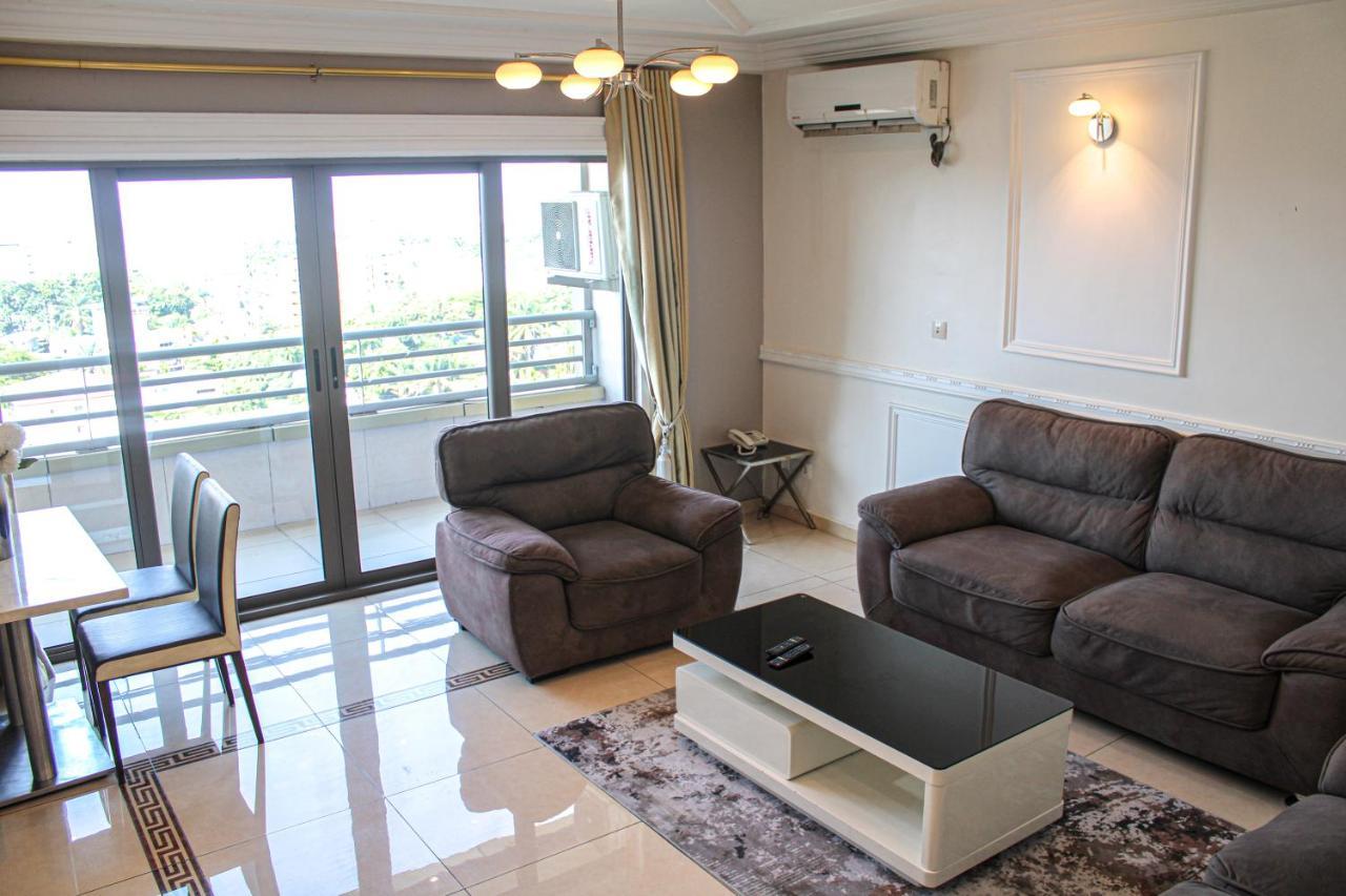 Residence Le Carat Bonapriso 杜阿拉 外观 照片